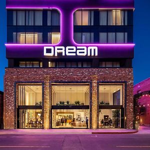 Dream Hollywood, By Hyatt